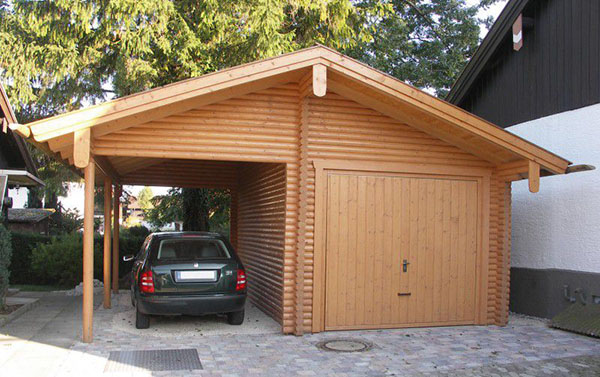 гараж из древесины